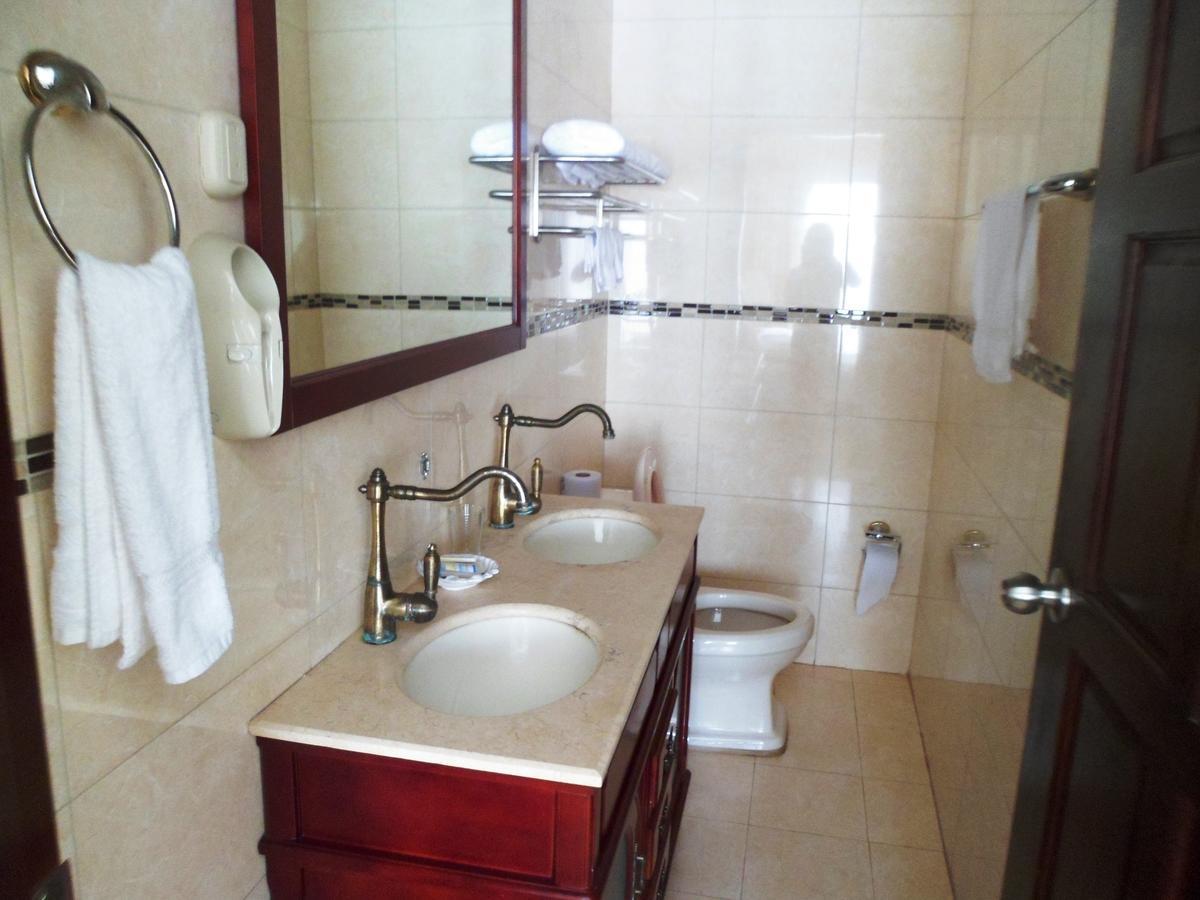 Aruba Breeze Condominium Oranjestad Exterior foto