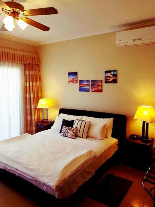 Aruba Breeze Condominium Oranjestad Exterior foto
